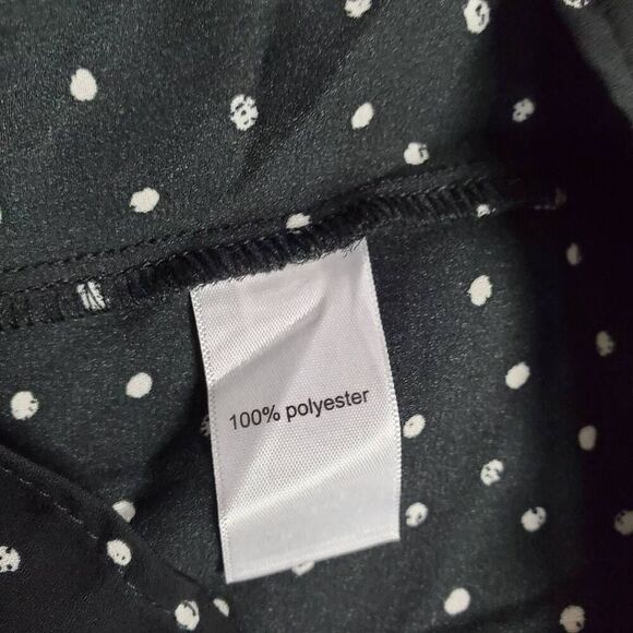 Maurices Women’s Blouse XL Black White Polka Dot Long Sleeve Button Front - Picture 7 of 8